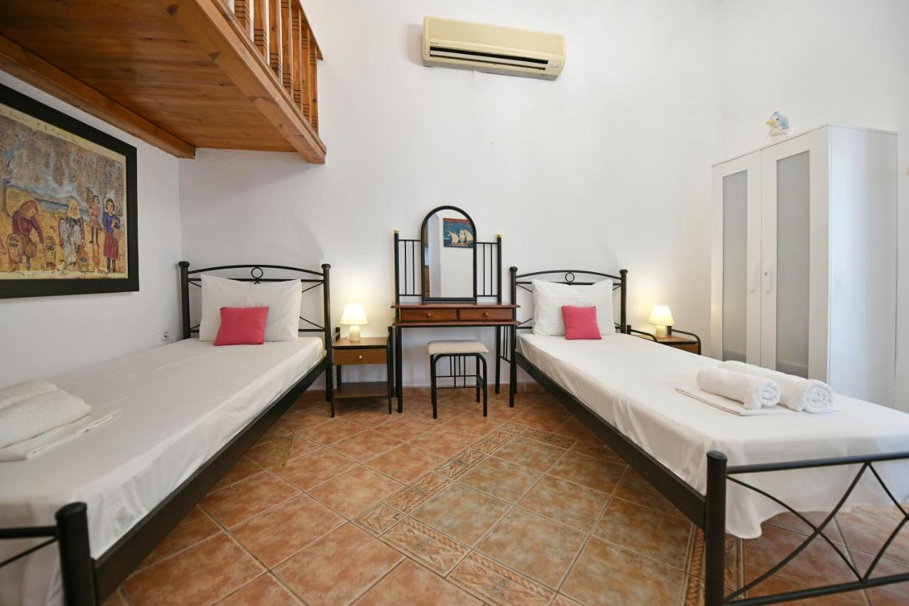 Maria'S House Villa Hydra  Exterior photo